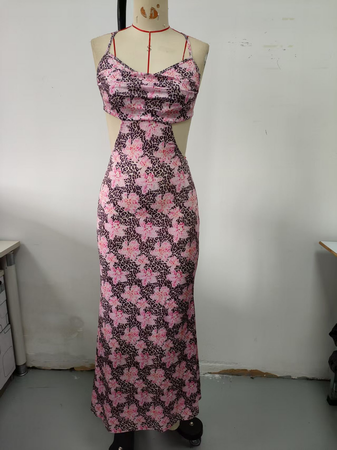 Leopard print flower, camisole dress, thin shoulder straps, long style, skirt up to ankle