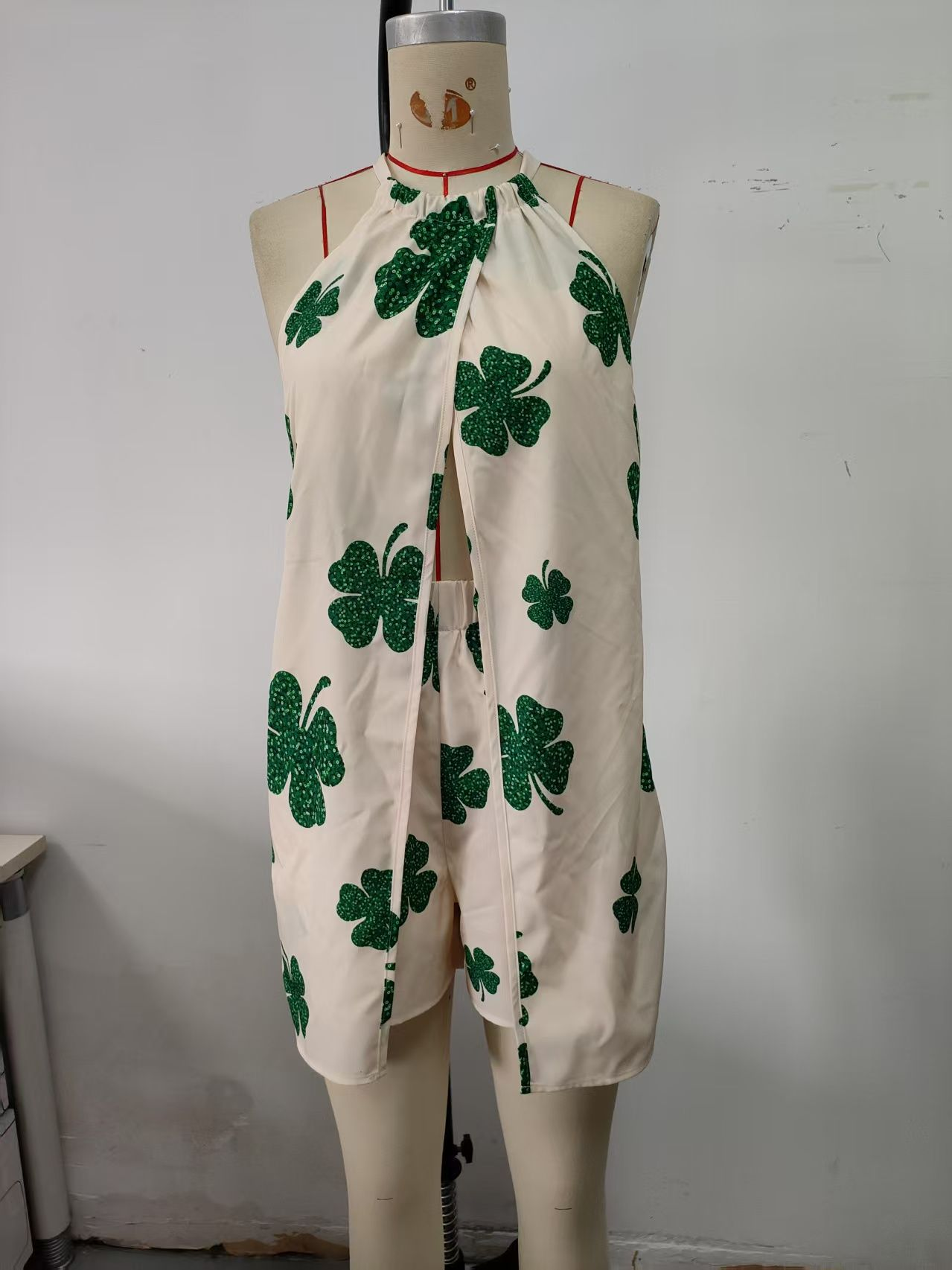 Set, Four Leaf Clover Neck Top+Pants Set